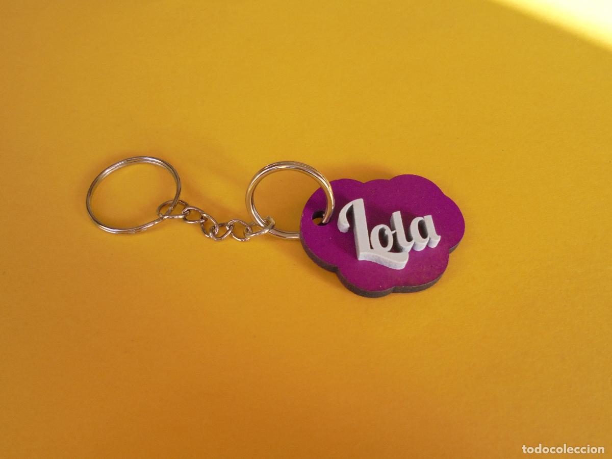 Collection of Keychains: LLAVERO PERSONALIZADO CON NOMBRE EN MADERA - LOLA - PINTADO A MANO - REGALO ORIGINAL