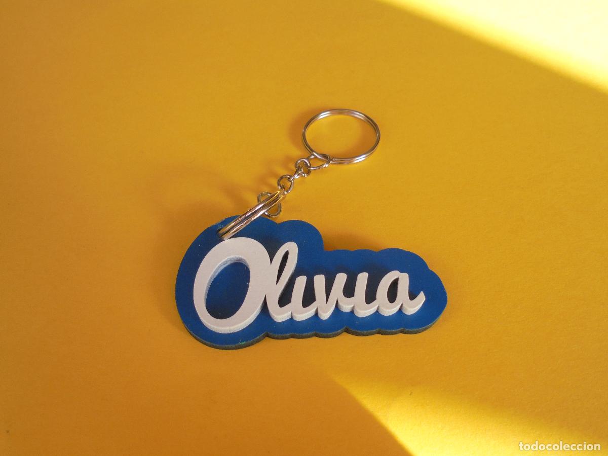 Coleccionismo de llaveros: LLAVERO PERSONALIZADO CON NOMBRE EN MADERA - OLIVIA - PINTADO A MANO - REGALO ORIGINAL