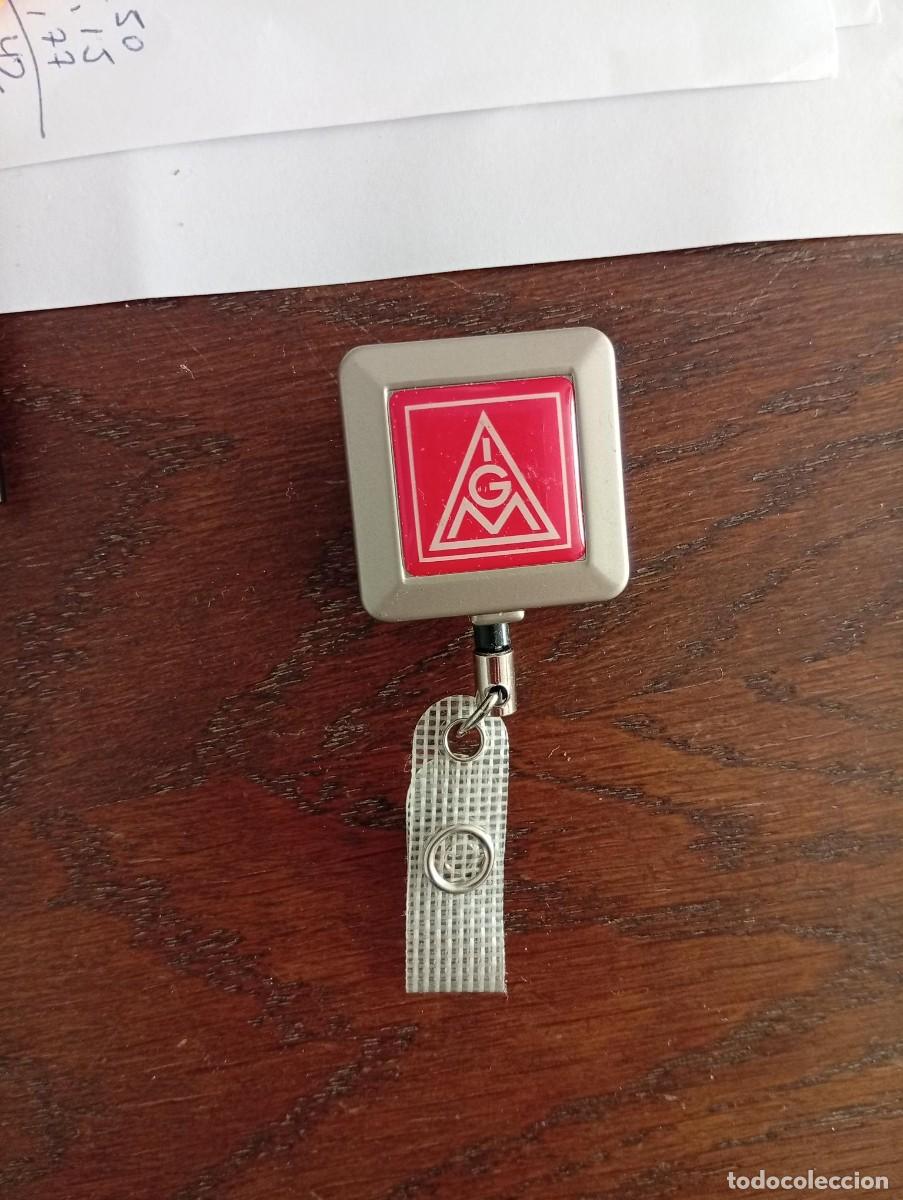 Coleccionismo de llaveros: llavero extensible publicidad sindicato aleman del metal IGM medidas 3 X 3 cm