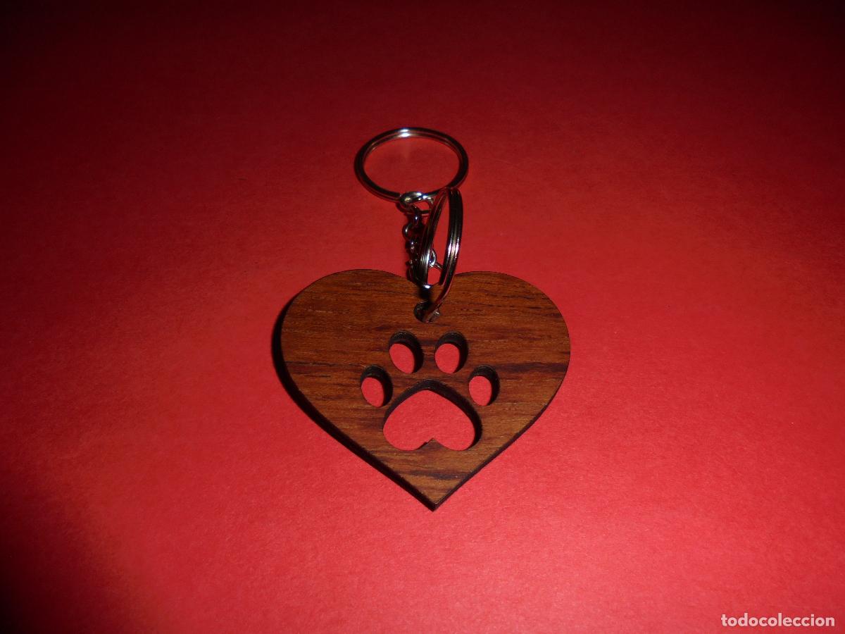 Coleccionismo de llaveros: LLAVERO PERSONALIZADO CON NOMBRE EN MADERA - ABRIL - PINTADO A MANO - REGALO ORIGINAL