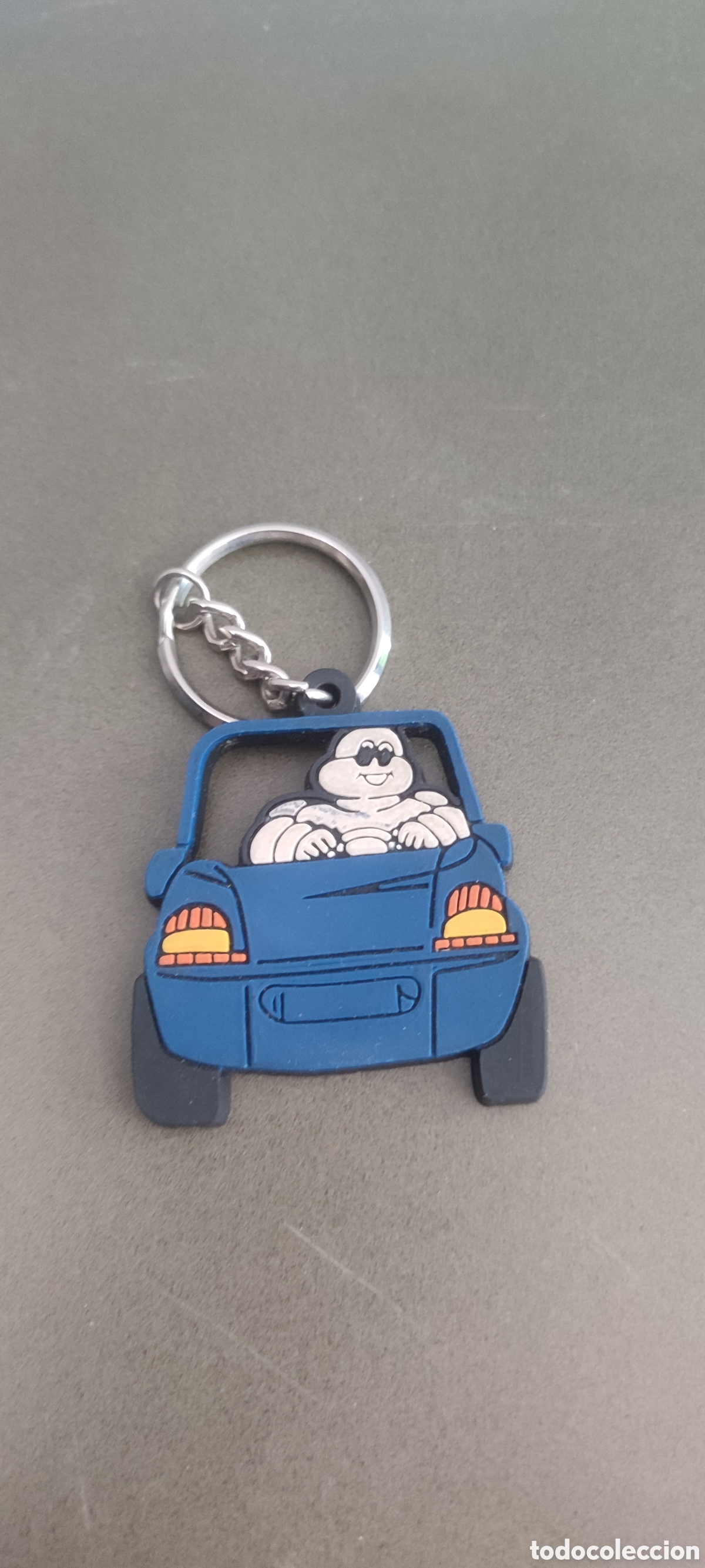 Coleccionismo de llaveros: Llavero goma Michelin, bibendum conductor. - Foto 1