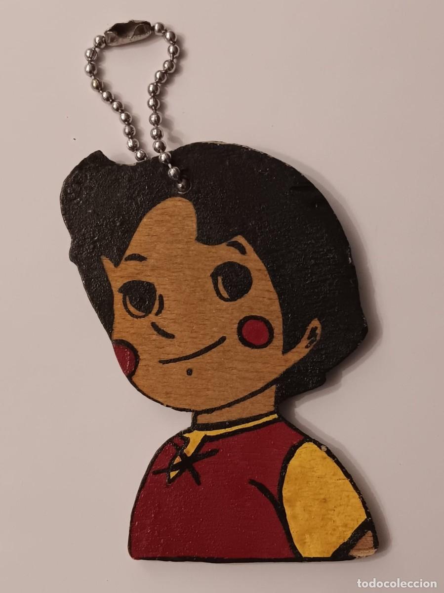Coleccionismo de llaveros: ANTIGUO LLAVERO PERSONAJE DE DIBUJOS ANIMADOS HEIDI DE MADERA A&Ntilde;OS 70/80