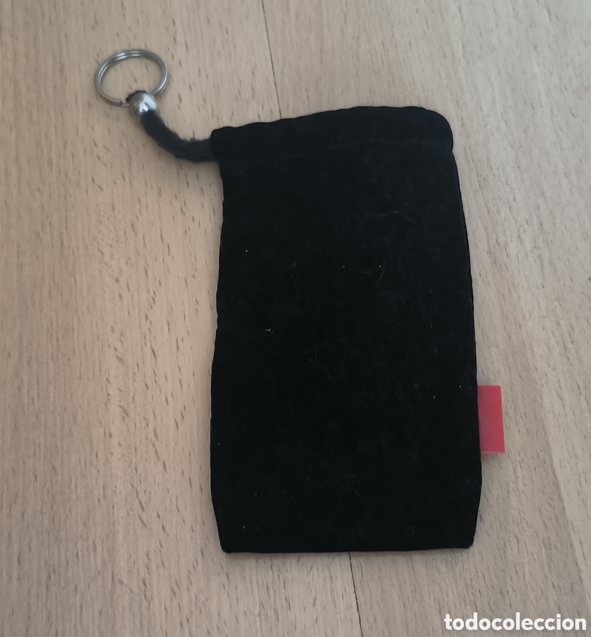 Coleccionismo de llaveros: Funda negra terciopelo Nokia - Foto 2