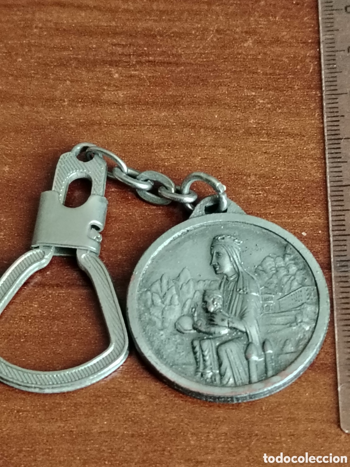 Coleccionismo de llaveros: Llavero Virgen de Montserrat - Foto 2
