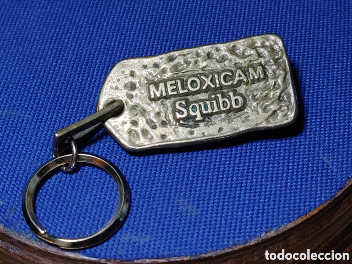 Coleccionismo de llaveros: Llavero de bronce macizo Meloxicam & Squibb. - Foto 3