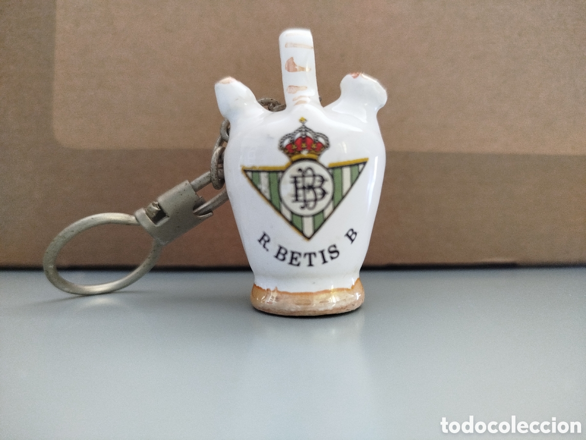 Coleccionismo de llaveros: LLAVERO ANTIGUO BOTIJO MINIATURA REAL BETIS B