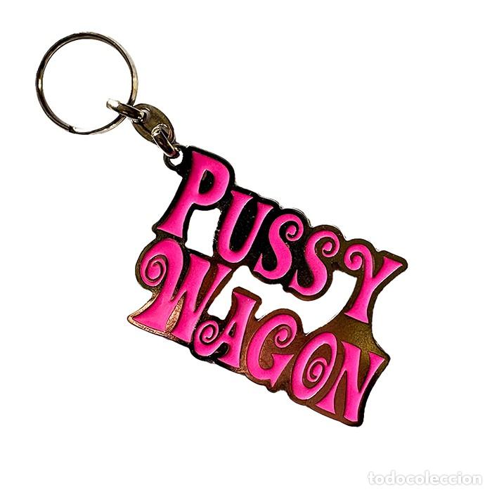 Coleccionismo de llaveros: LLAVERO METALICO ESMALTADO PUSSY WAGON KILL BILL TARANTINO UMA THURMAN CO&Ntilde;ONETA