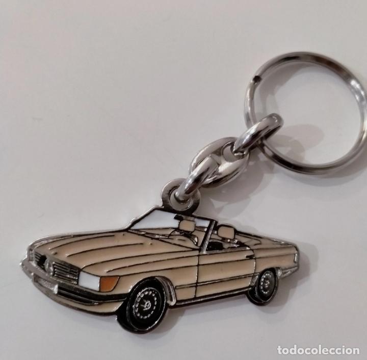 Coleccionismo de llaveros: llavero mercedes R107 beige