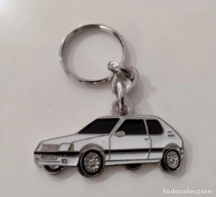 Coleccionismo de llaveros: llavero peugeot 205 blanco