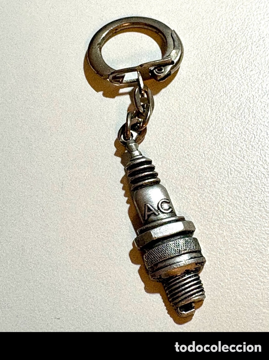 Coleccionismo de llaveros: BUJ&Iacute;A Llavero Vintage AC Delco publicitario - Forma de Buj&iacute;a - Metal Zamak Colecci&oacute;n Automobilia