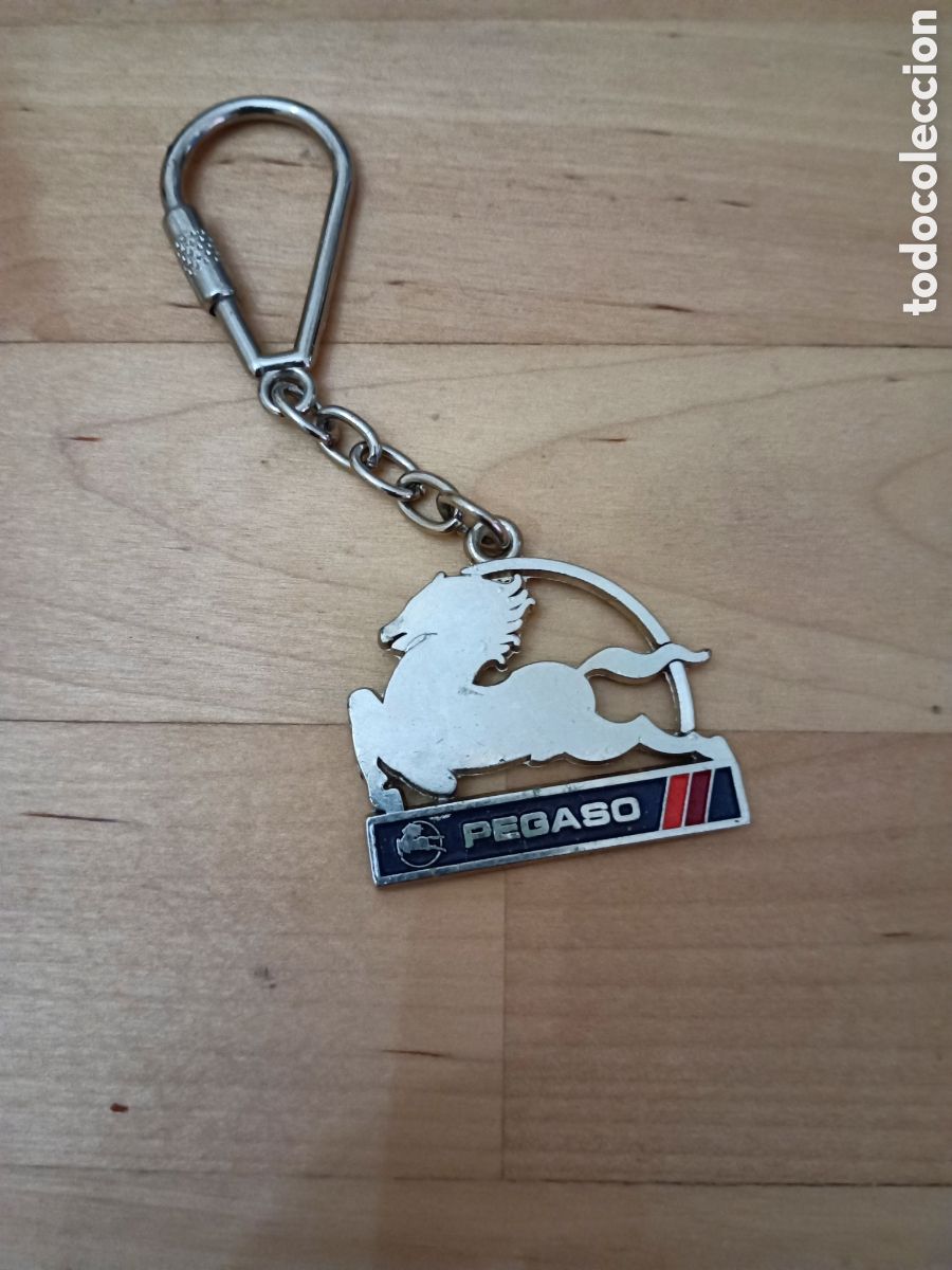 Coleccionismo de llaveros: LLAVERO PEGASO - ANTIGUO