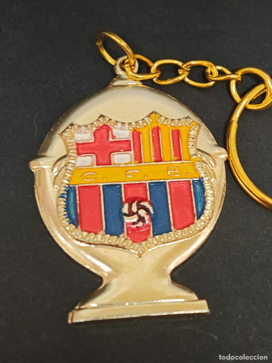 Coleccionismo de llaveros: LLAVERO FUTBOL FC BARCELONA ESCUDO PL&Aacute;STICO A&Ntilde;OS 70