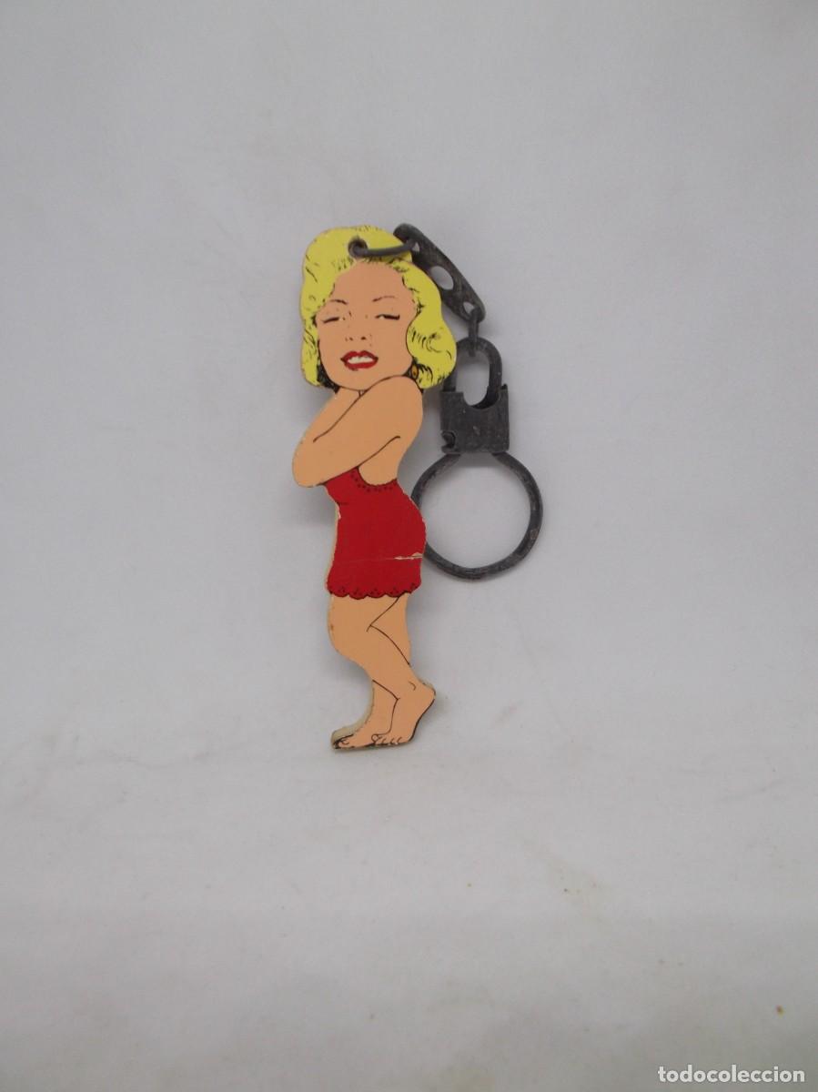 Coleccionismo de llaveros: Llavero de madera de Marilyn Monroe.Vintage