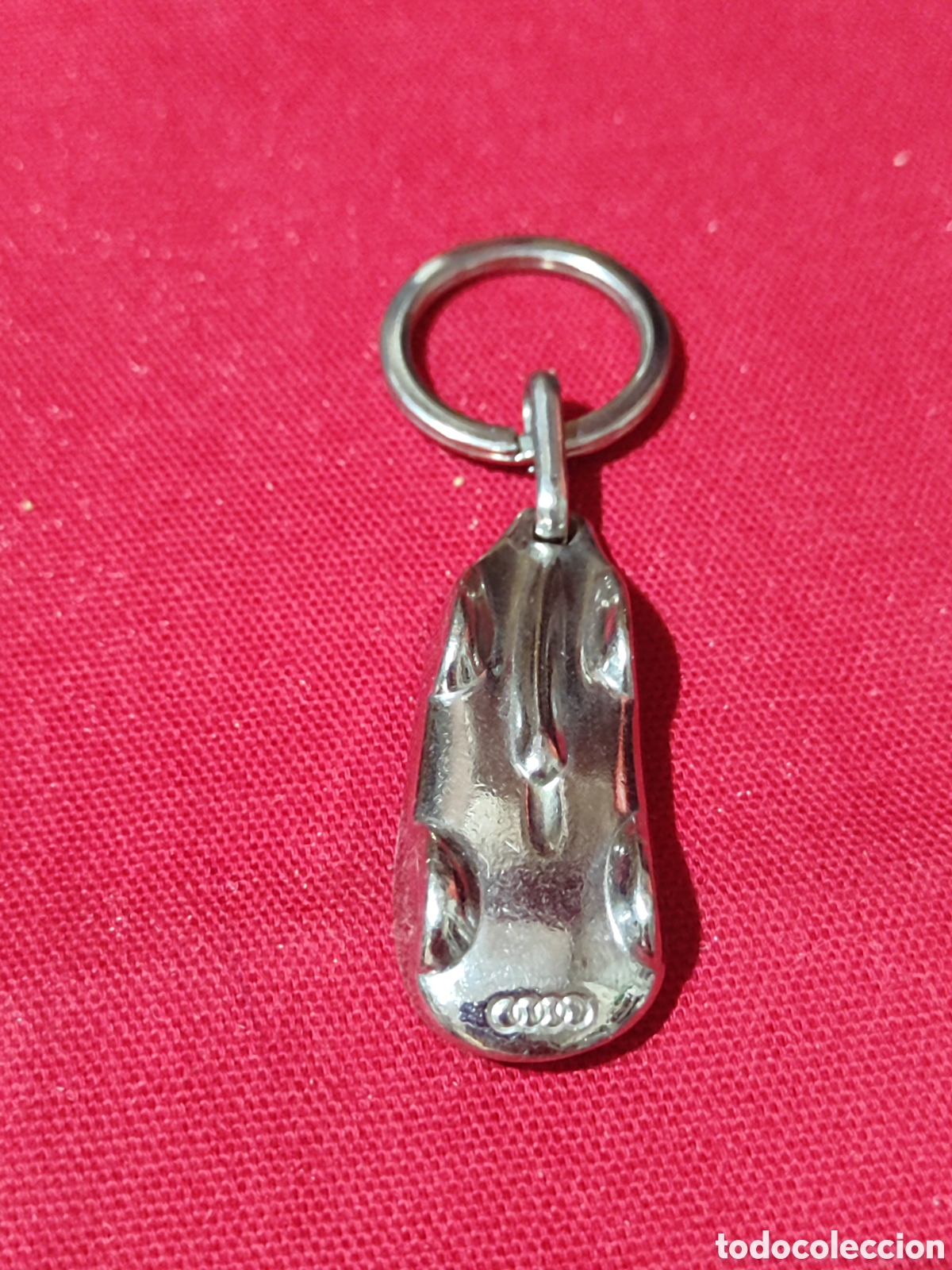 Collectionnisme de portes-cl&eacute;s: Llavero Audi Fecha de plata del propietario original