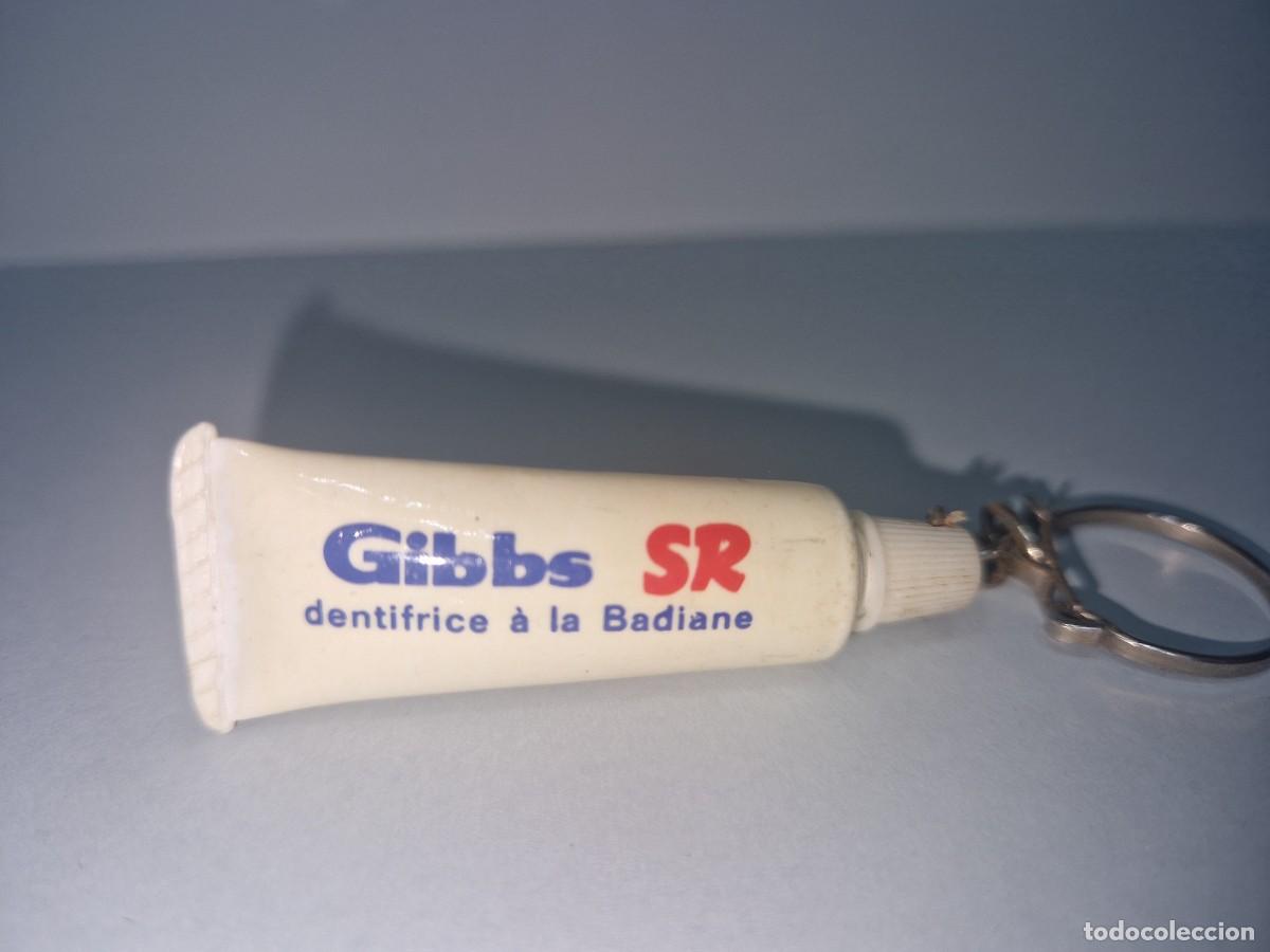 Collection of Keychains: LLAVERO DENTIFRICE GIBBS SR-FRANCIA A&Ntilde;OS 60/70