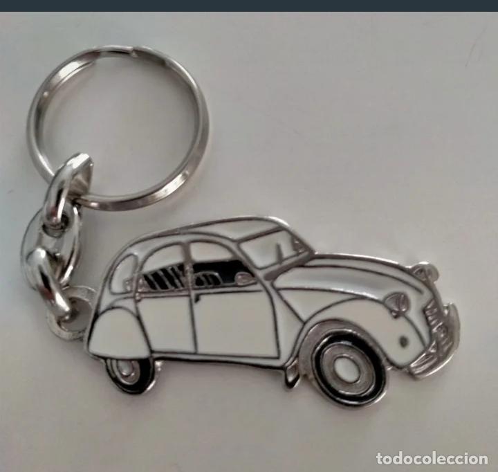 Coleccionismo de llaveros: llavero citroen 2cv blanco