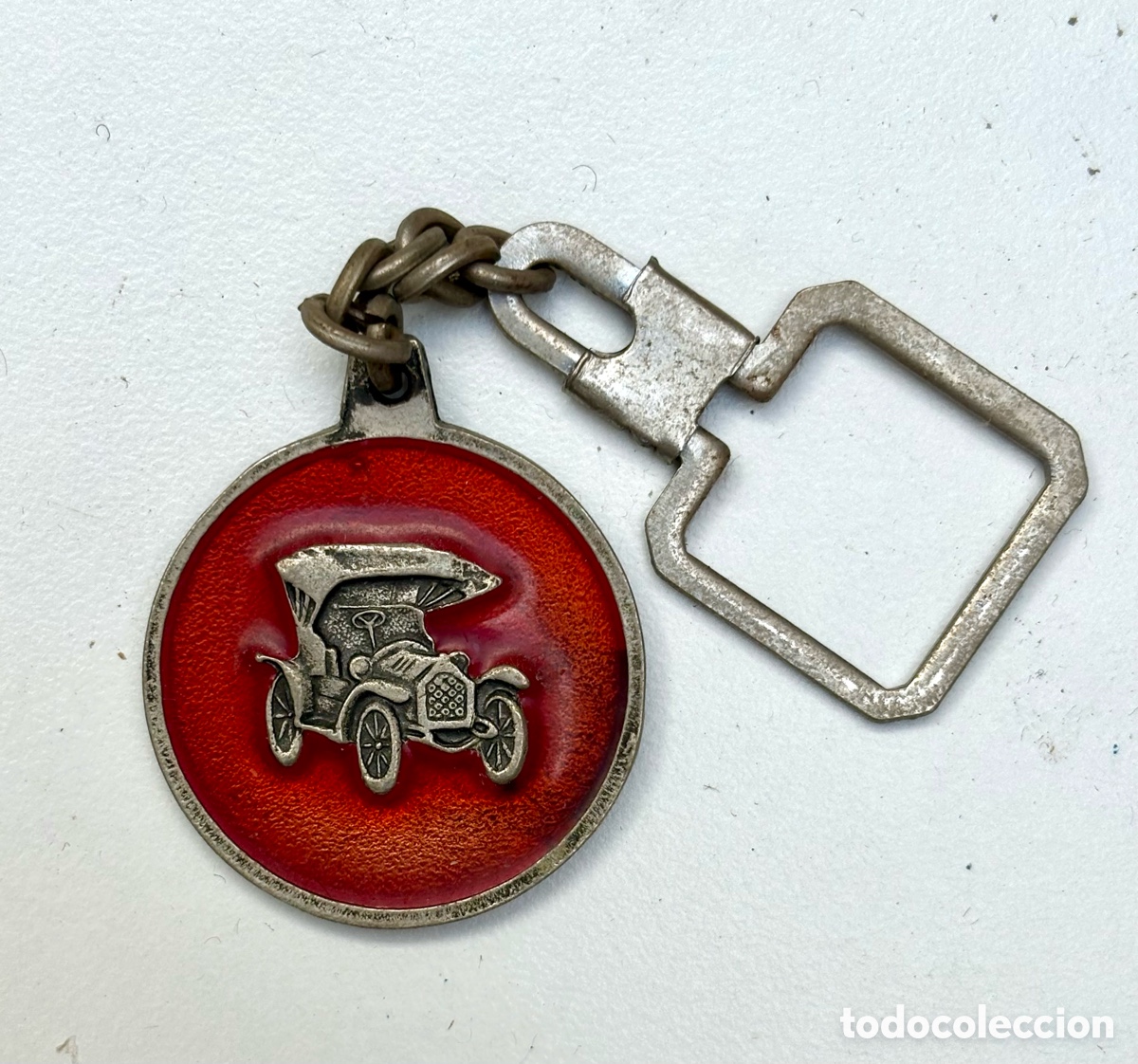 Colecionismo de porta-chaves: Antiguo Llavero Publicitario A&ntilde;os 70 - Fontaner&iacute;a Lav&iacute;n-Gonz&aacute;lez (Torrelavega) - Coche de &Eacute;poca
