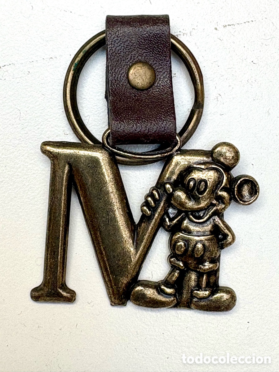 Collectionnisme de portes-cl&eacute;s: Llavero Vintage Disney Mickey Mouse - Letra &rdquo;M&rdquo; Monograma (Lat&oacute;n y Cuero)