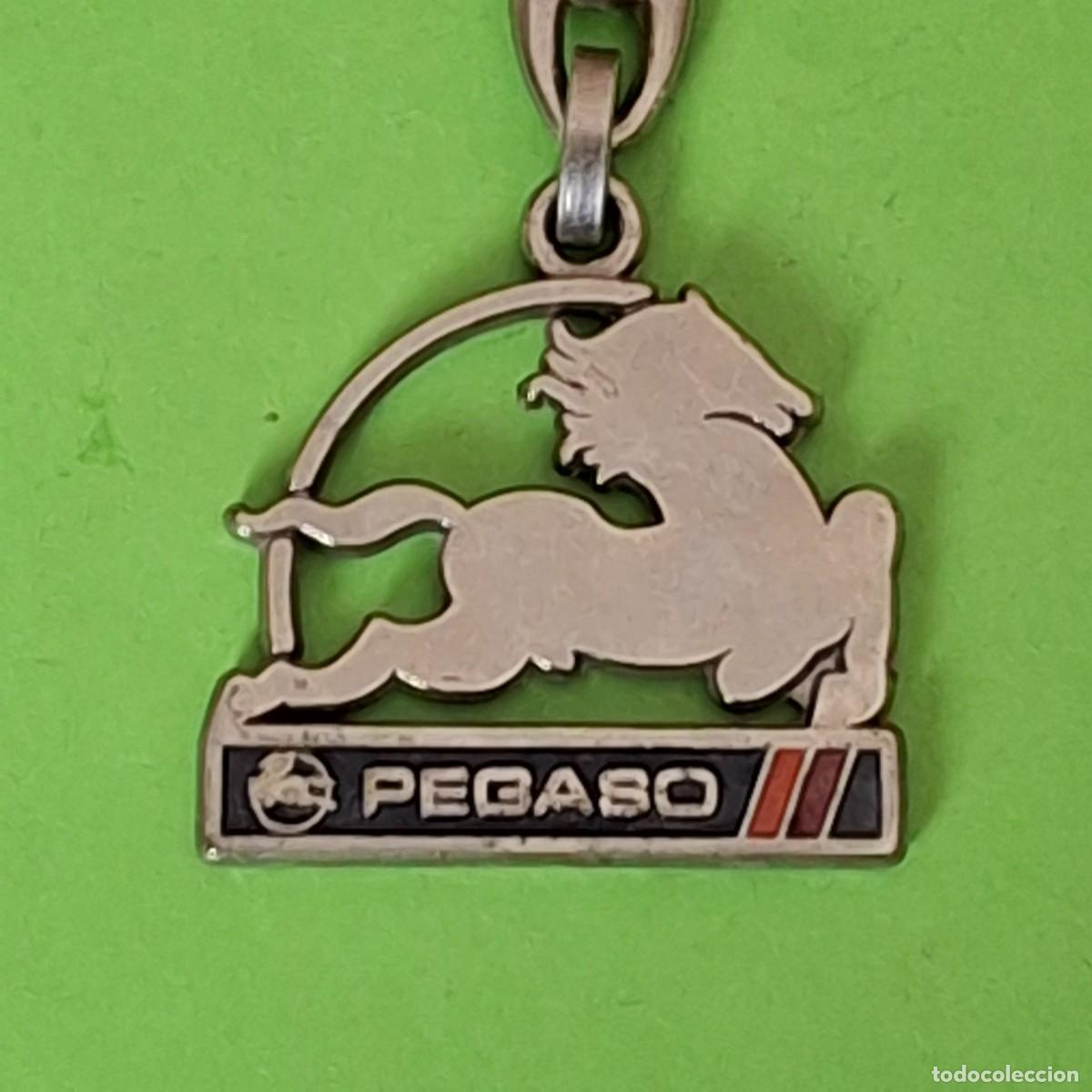 Coleccionismo de llaveros: LLAVERO - PEGASO CAMION - ASISTENCIA TELEFONOS