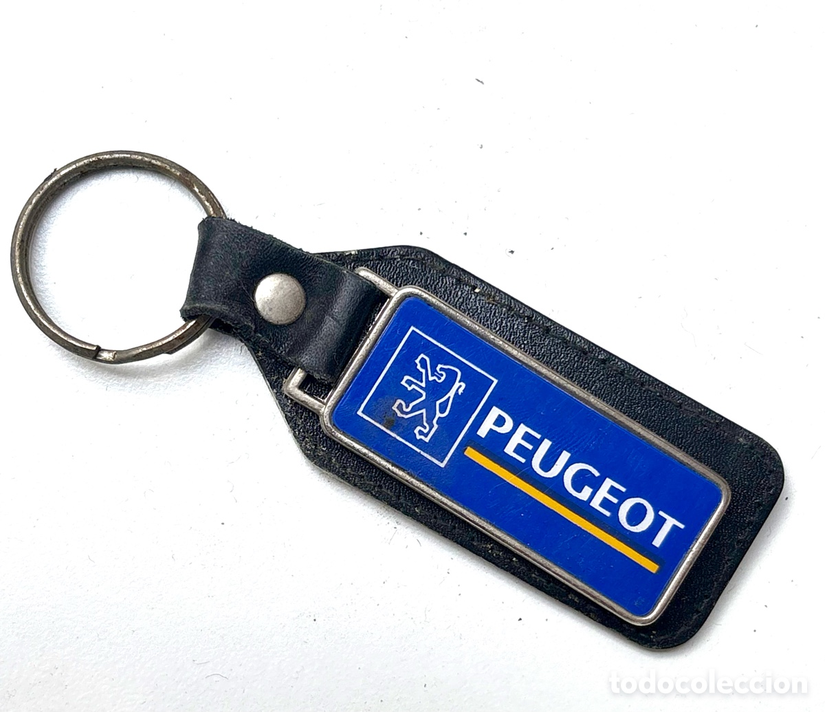 Coleccionismo de llaveros: Llavero Vintage Peugeot - Cuero y Esmalte Aguilar de Campoo a&ntilde;os 80