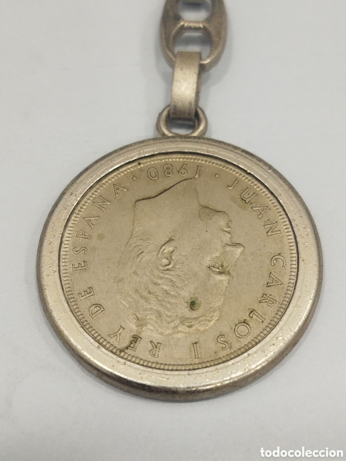 Coleccionismo de llaveros: ANTIGUO LLAVERO CON MONEDA DE 100 PESETAS 1980 MUNDIAL 82