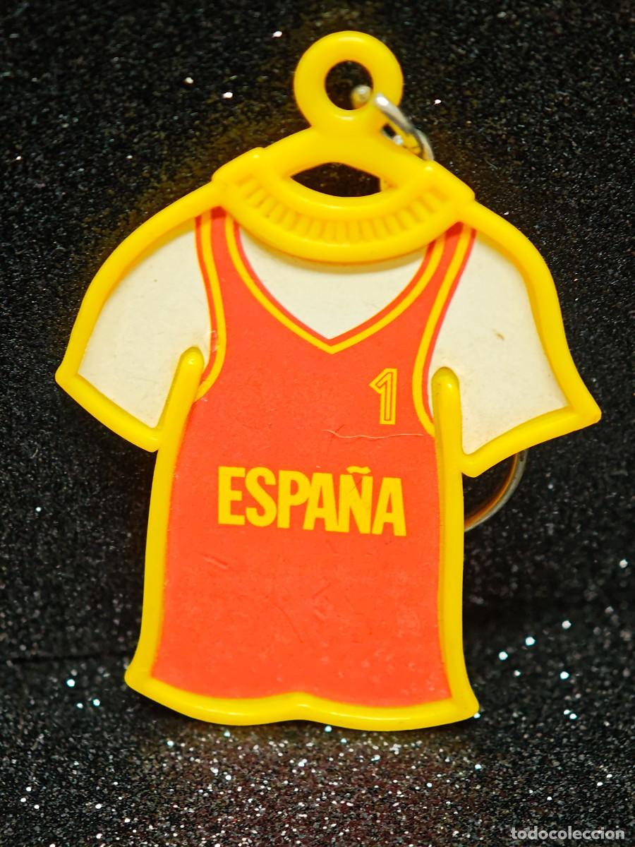 Coleccionismo de llaveros: LLAVERO CAMISETA ESPA&Ntilde;A DANONE