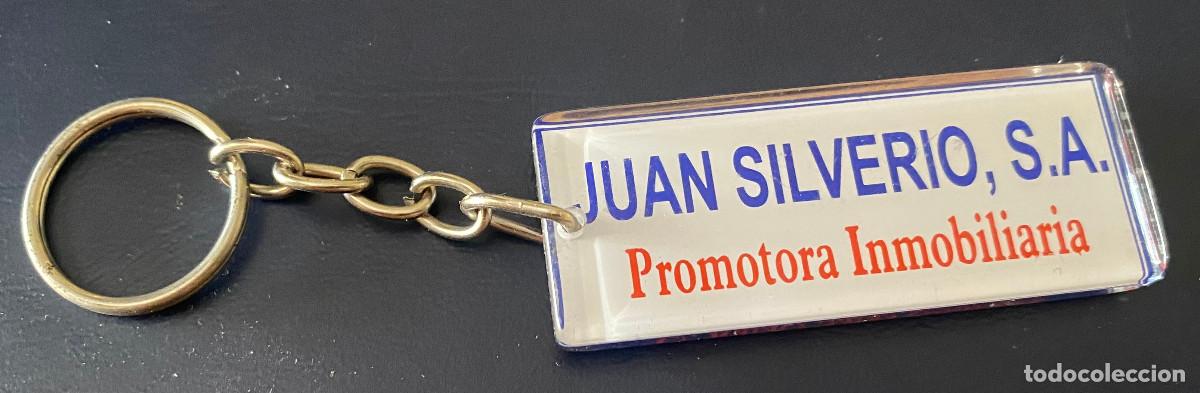 Coleccionismo de llaveros: Llavero publicitario de Juan Silveiro Promotora Inmobiliaria de Sevilla. A&ntilde;os 90. Buen estado.