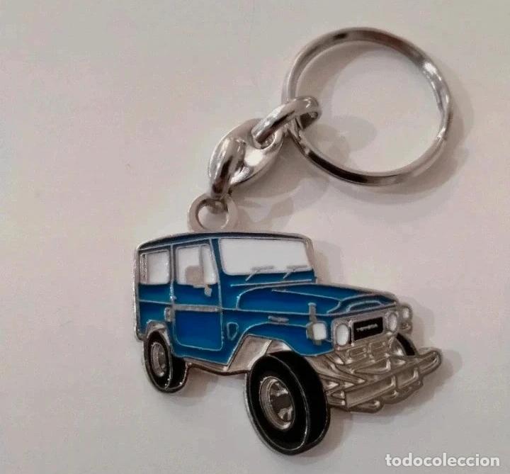 Collectionnisme de portes-cl&eacute;s: Llavero toyota fj40 azul