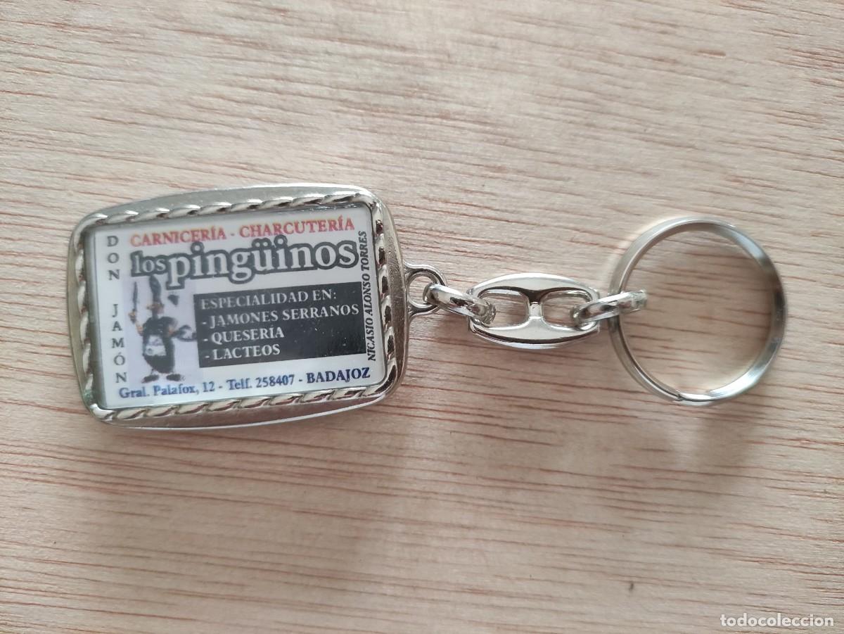 Coleccionismo de llaveros: LLAVERO MESON EL GAUCHO / CARNICERIA -CHARCUTERIA LOS PINGUINOS