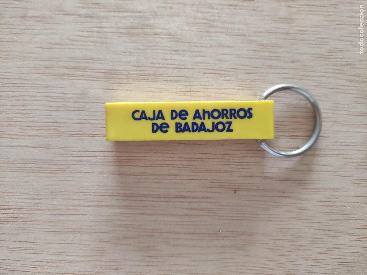Coleccionismo de llaveros: ANTIGUO LLAVERO CAJA DE AHORROS DE BADAJOZ CON BOLIGRAFO