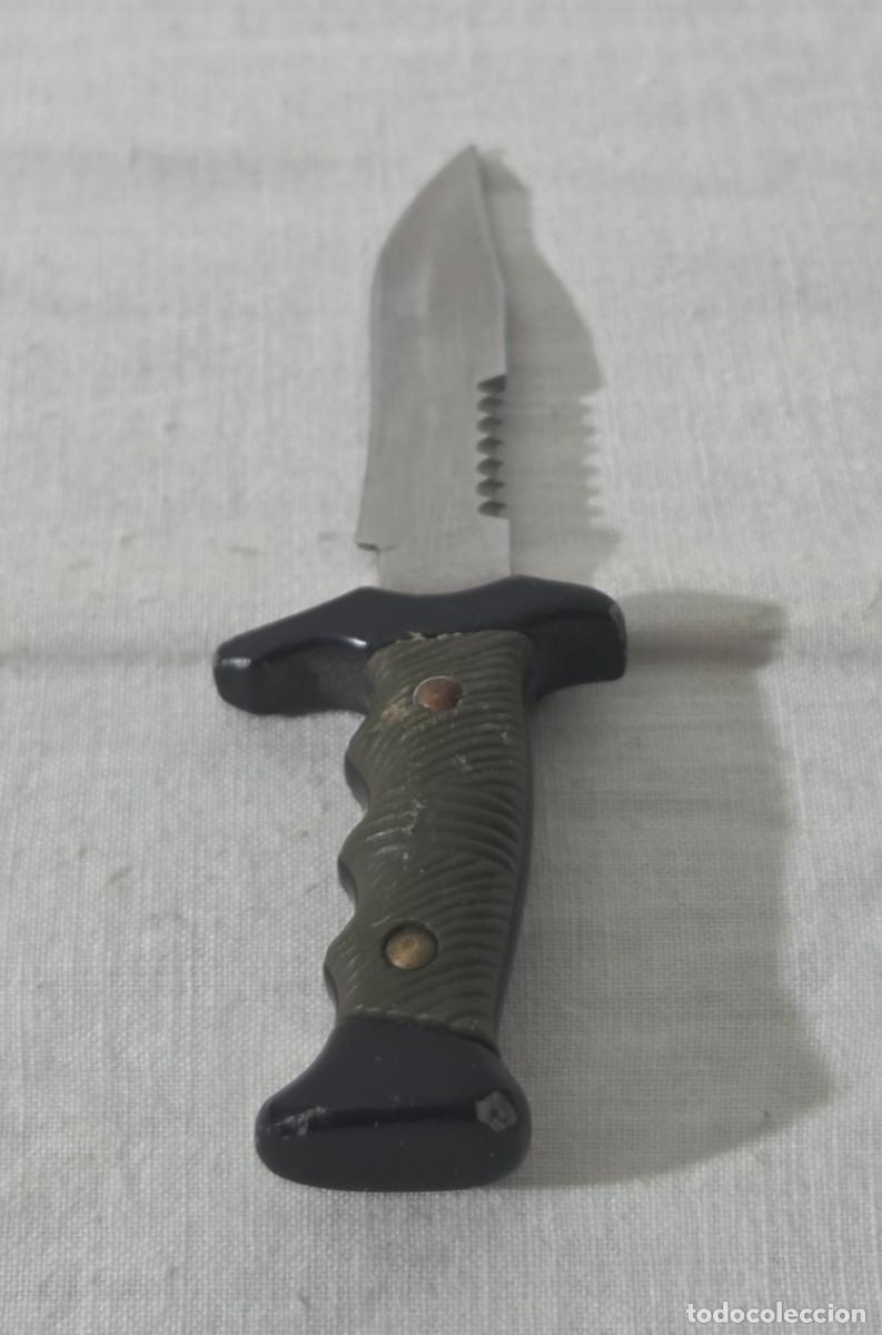 Coleccionismo de llaveros: 4 llaveros de machetes en miniatura - Foto 16