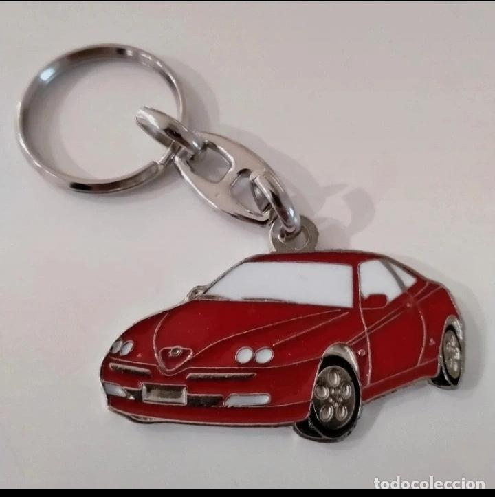 Collectionnisme de portes-cl&eacute;s: llavero Alfa Romeo GTV 916