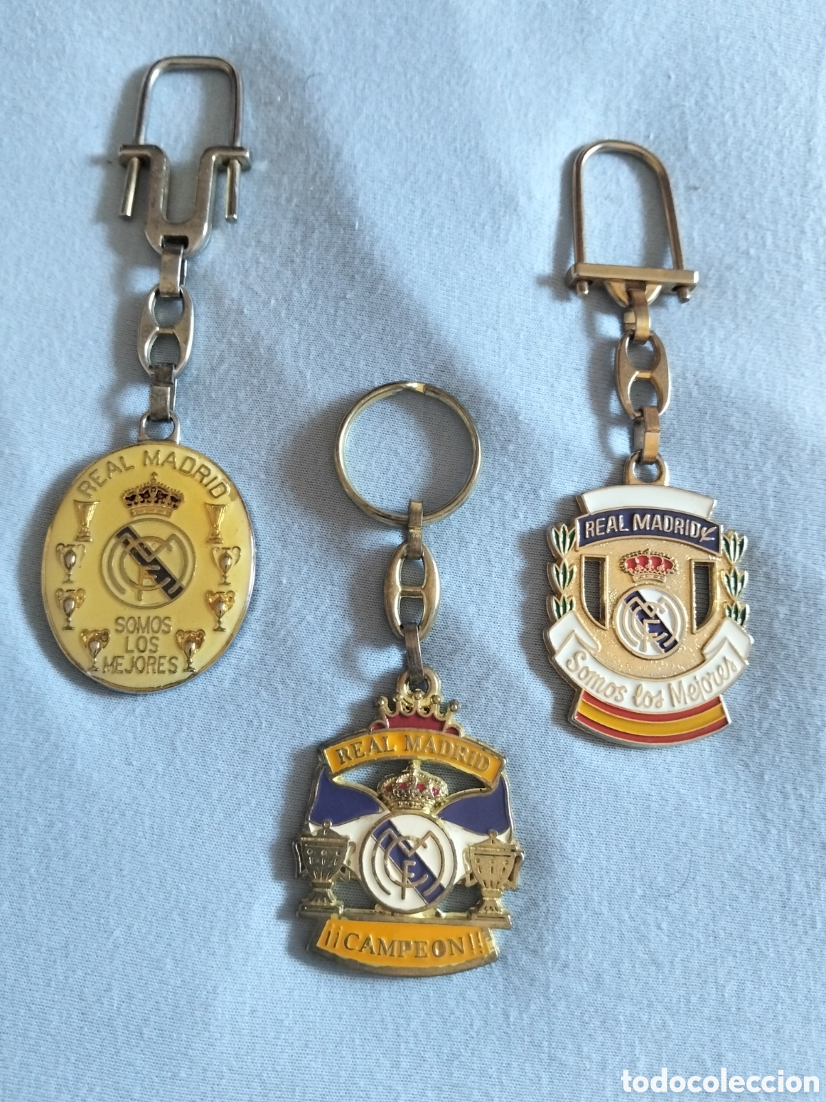 Coleccionismo de llaveros: Lote 3 Antiguos Llaveros Met&aacute;licos Real Madrid C.F. - Vintage A&ntilde;os 80 / 90