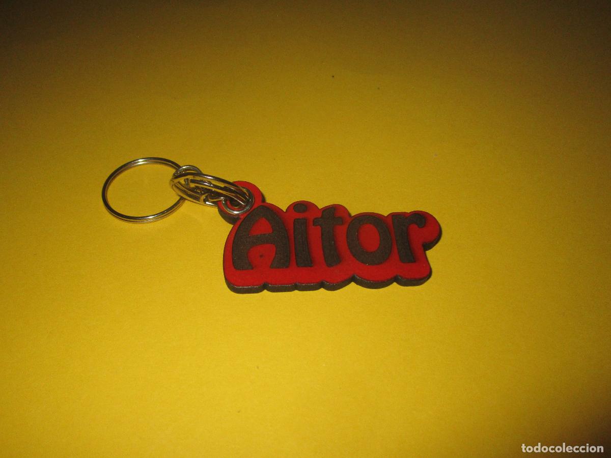 Coleccionismo de llaveros: LLAVERO PERSONALIZADO DE MADERA GRABADO CON NOMBRE - AITOR - ARTESANAL