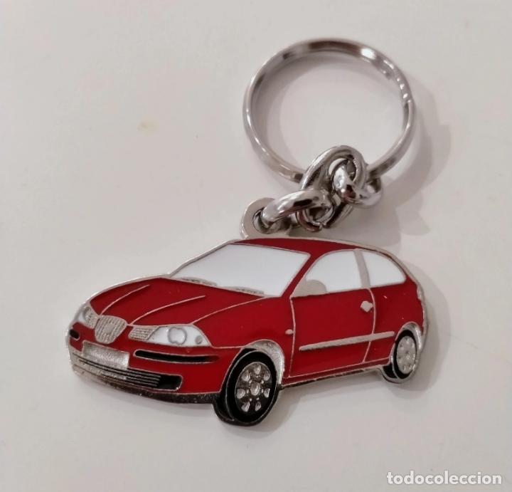 Coleccionismo de llaveros: Llavero seat ibiza rojo
