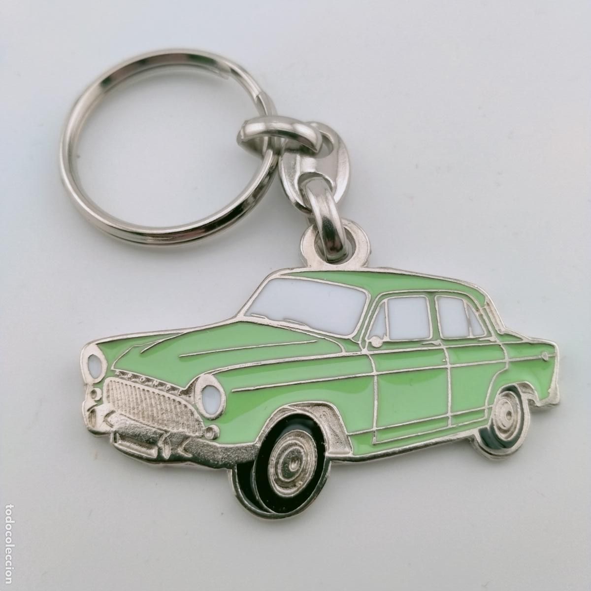 Coleccionismo de llaveros: llavero simca p60 verde