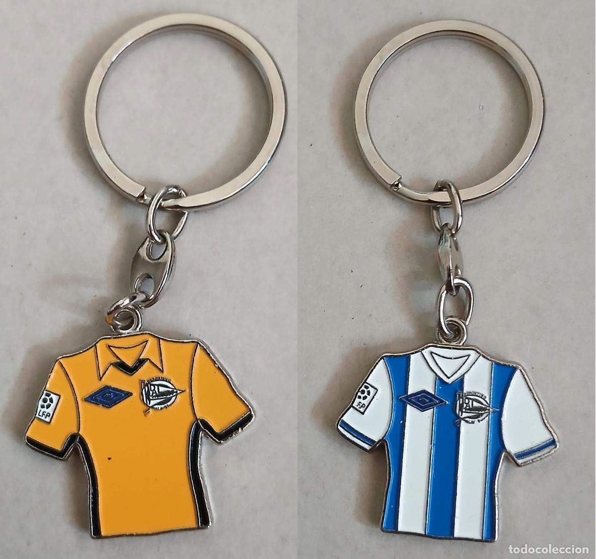 Coleccionismo de llaveros: Antiguo llavero CAMISETA DEPORTIVO ALAV&Eacute;S - El de las fotos