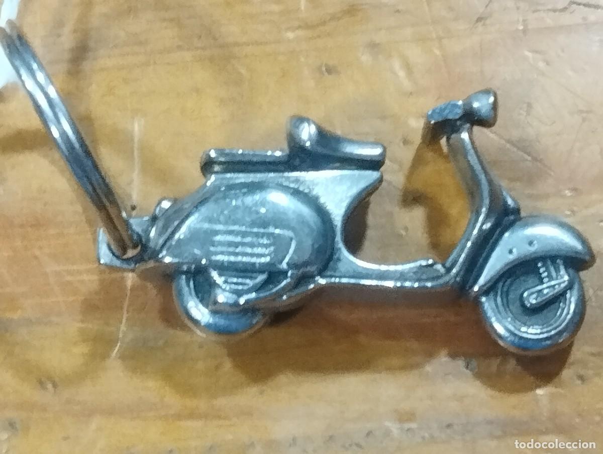 Coleccionismo de llaveros: LLAVERO VESPA MET&Aacute;LICO.