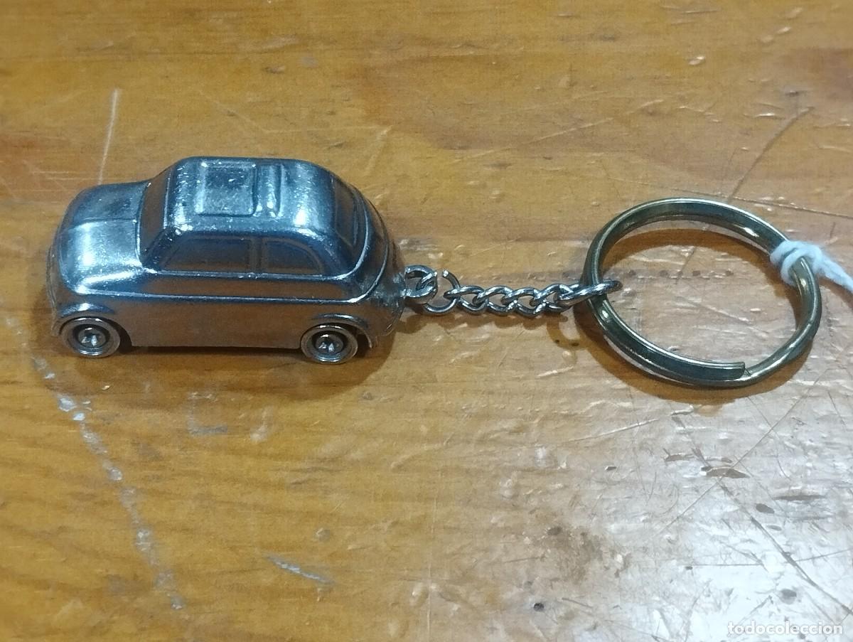 Coleccionismo de llaveros: LLAVERO FIAT T.H. MET&Aacute;LICO.