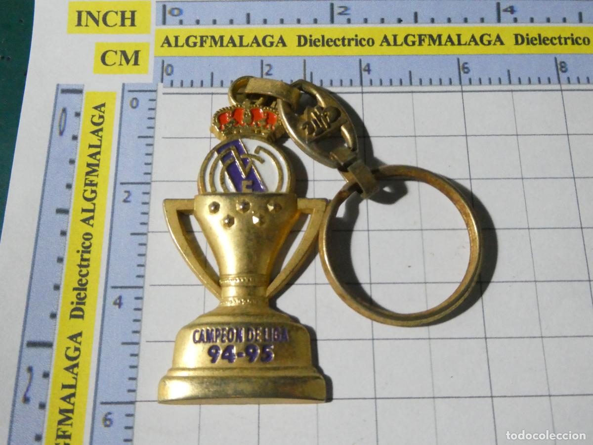 Coleccionismo de llaveros: LLAVERO DE DEPORTES. F&Uacute;TBOL REAL MADRID CF CAMPE&Oacute;N DE LIGA 94 95 1994 1995. COPA TROFEO DORADO