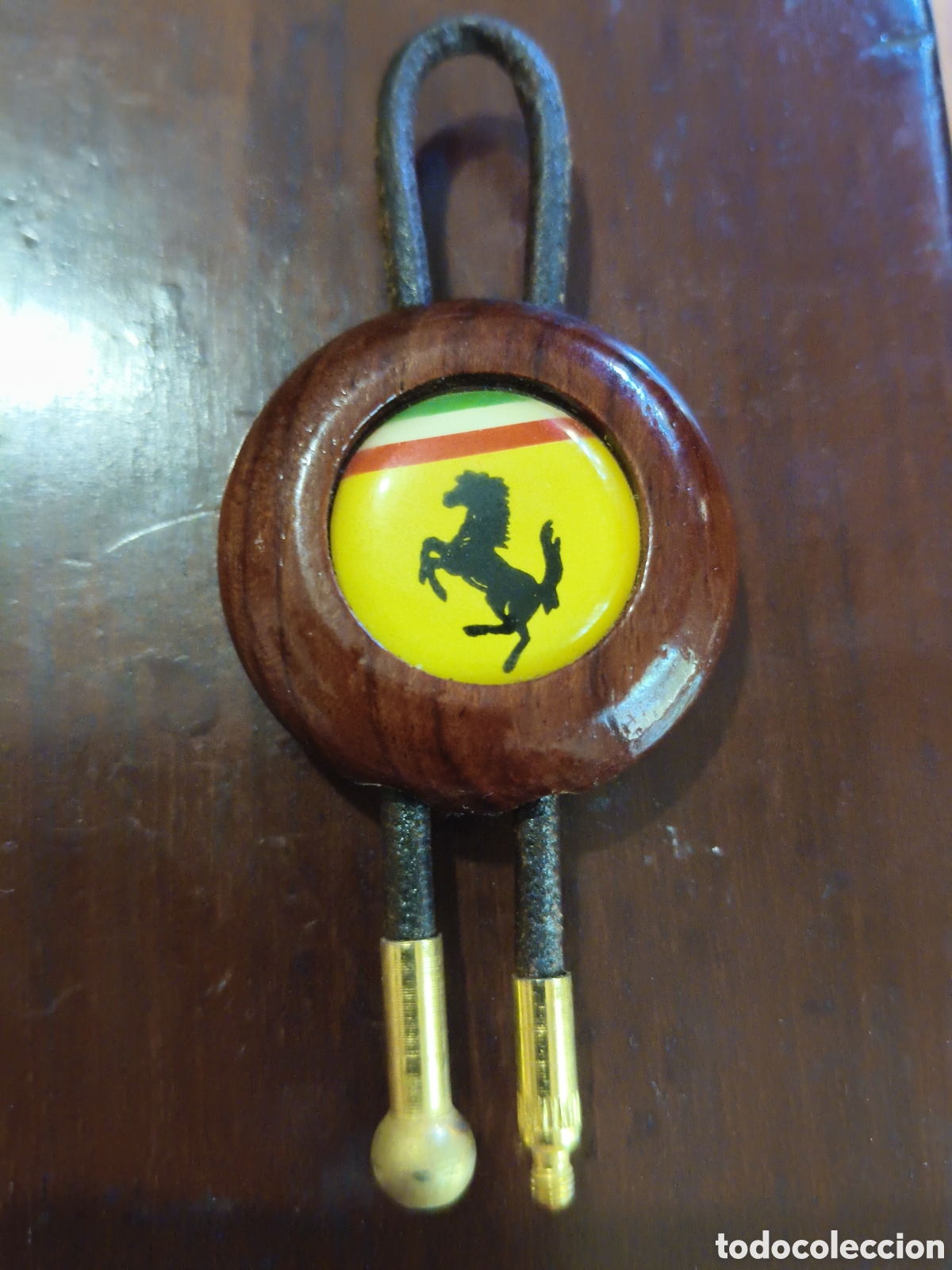 Sammlung von Schl&uuml;sselanh&auml;ngern: Raro modelo de Ferrari llavero italiano