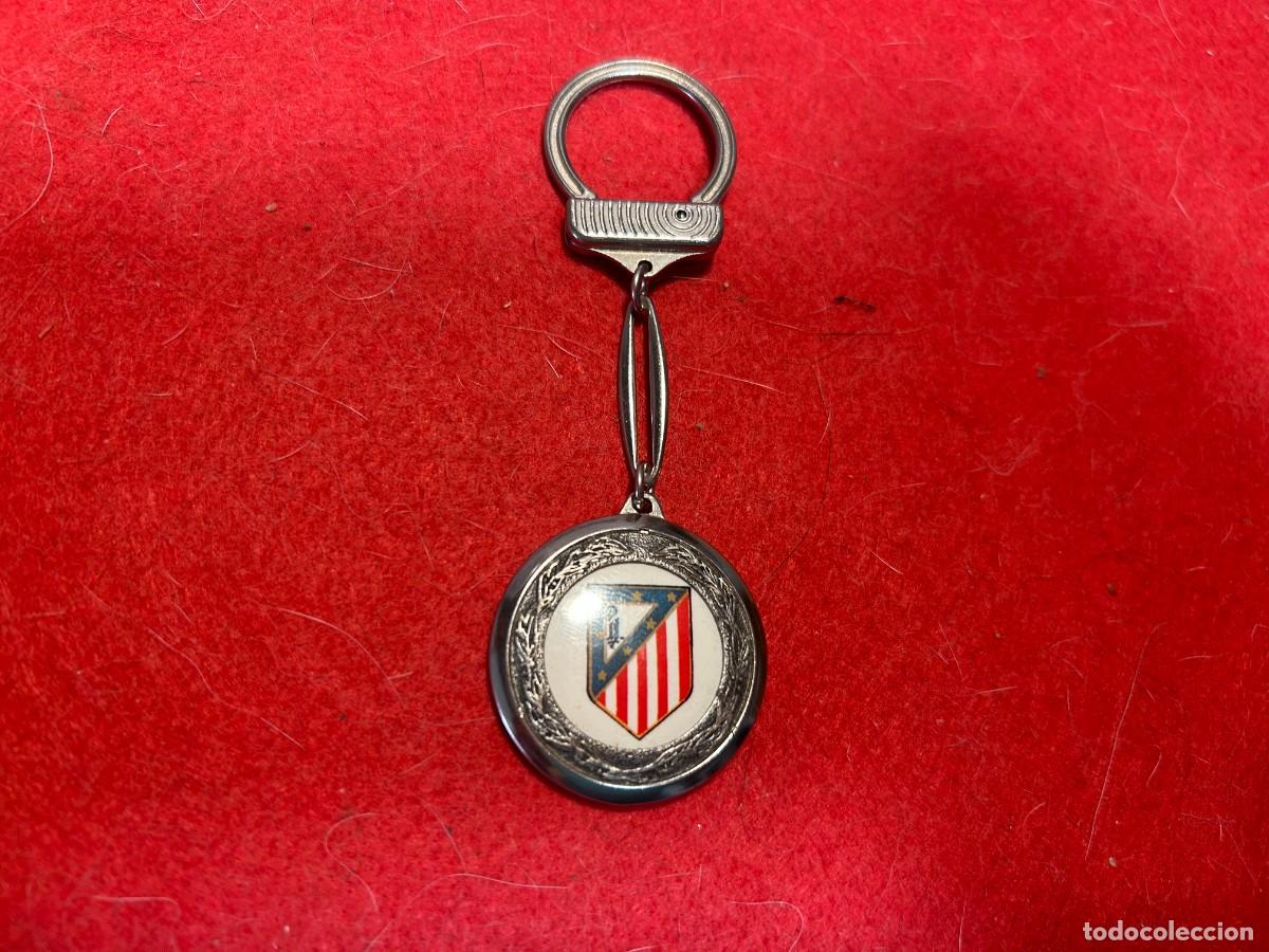 Coleccionismo de llaveros: LLavero Atletico de Madrid Escudo - Foto 1