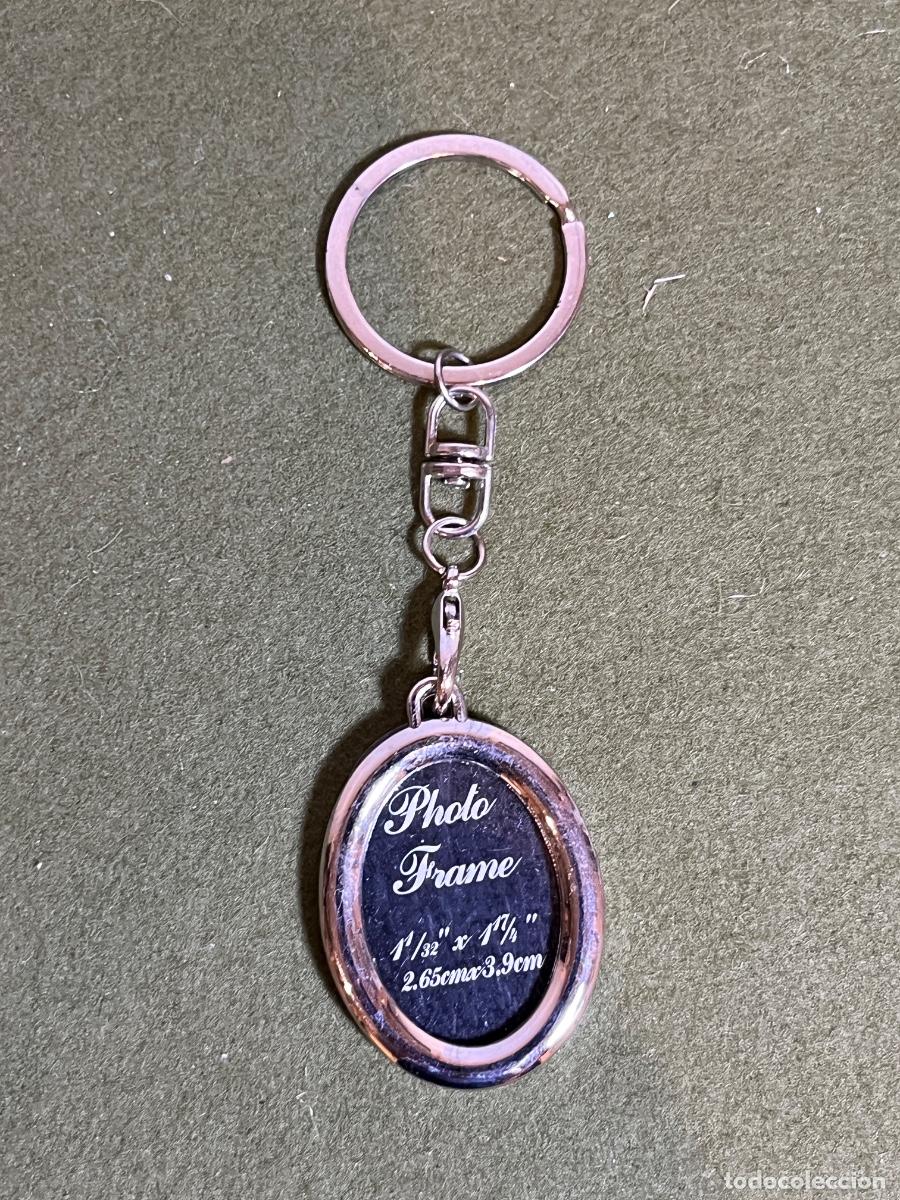 Collectionnisme de portes-cl&eacute;s: Llavero portafotos ovalado met&aacute;lico cromado vintage marco para fotograf&iacute;a miniatura colecci&oacute;n