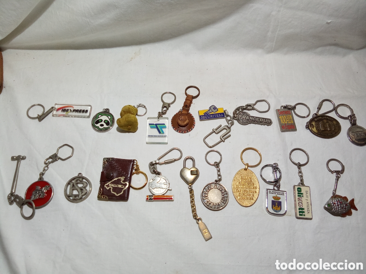 Collectionnisme de portes-cl&eacute;s: LOTE 1 DE 21 LLAVEROS VARIADOS