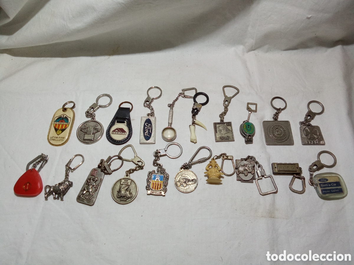 Collectionnisme de portes-cl&eacute;s: LOTE 7 CON VARIOS LAVEROS