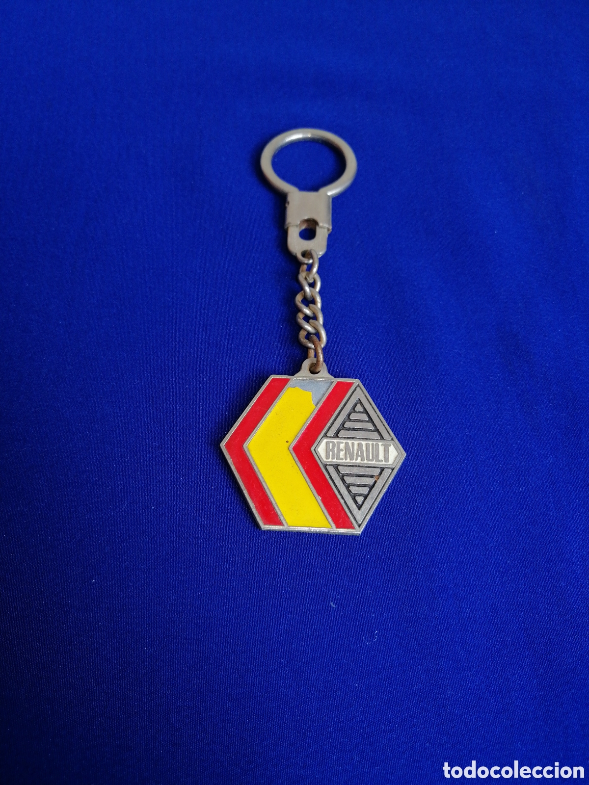 Collection of Keychains: RENAULT - AUTOREPARACION MONCADA (MONCADA) LLAVERO PUBLICIDAD ANTIGUO