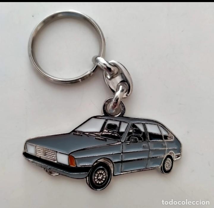 Coleccionismo de llaveros: llavero talbot 150 gris
