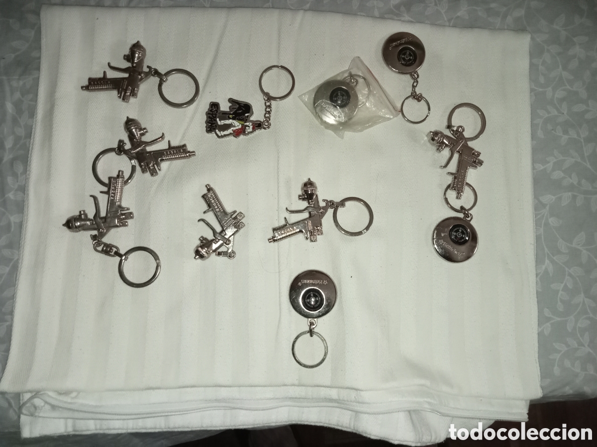 Coleccionismo de llaveros: M&aacute;s de 100 llaveros variados - Foto 1