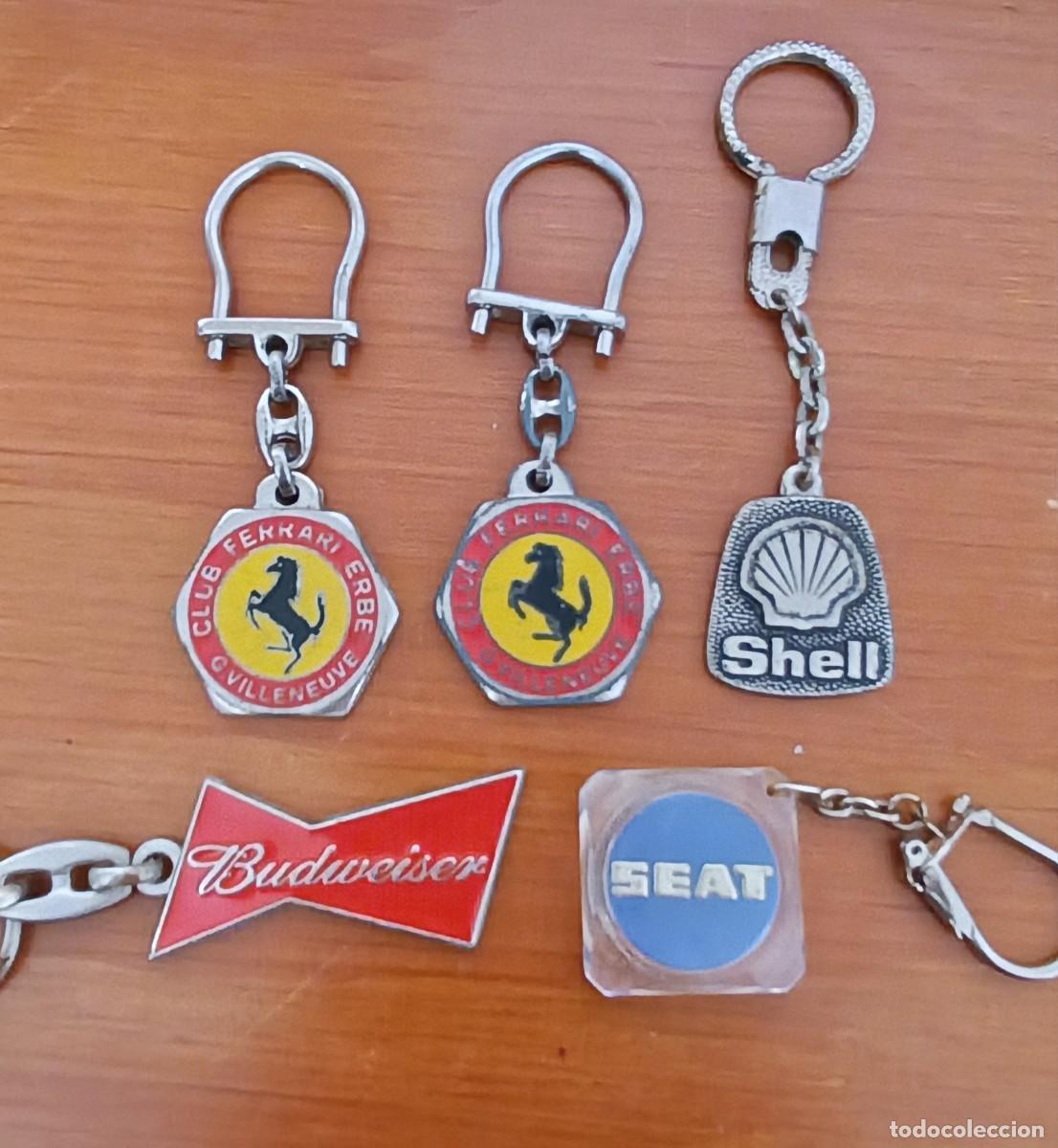 Coleccionismo de llaveros: Lote 5 Llaveros Vintage Tem&aacute;ticos - Ferrari, SEAT, Shell, Budweiser - A&ntilde;os 70/80