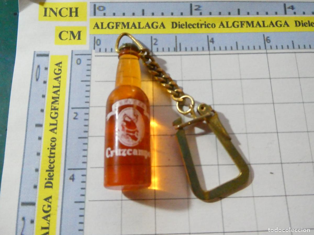 Coleccionismo de llaveros: LLAVERO DE FIGURITAS MINIATURAS. BEBIDAS. BOTELLA BOTELL&Iacute;N CERVEZA CRUZCAMPO
